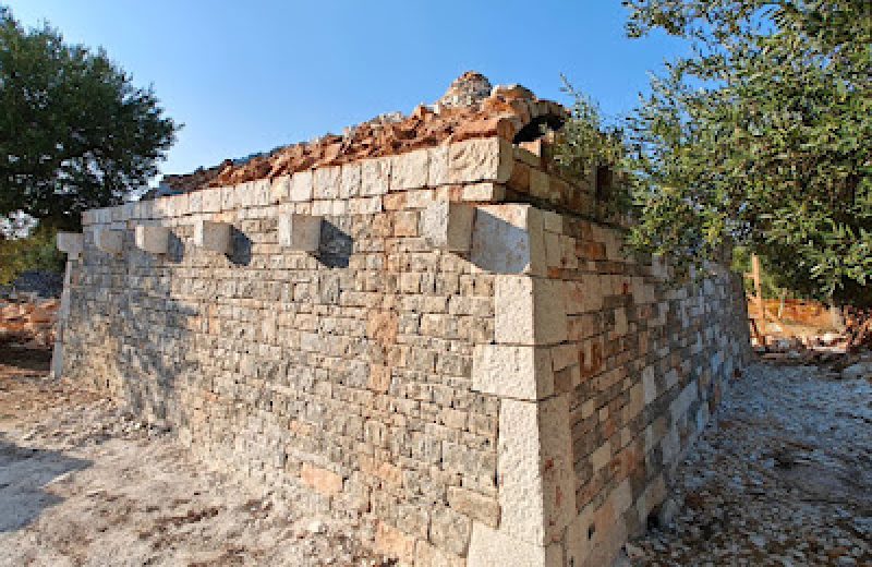 TRULLOS-4